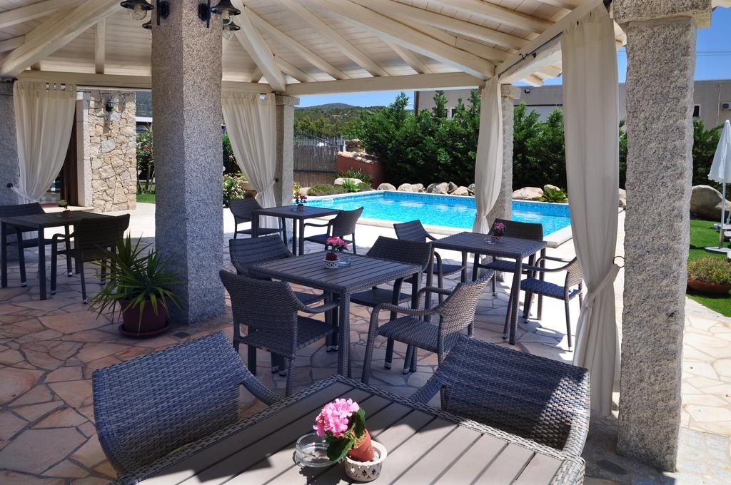 וילסימיוס B&B I Graniti Sardi מראה חיצוני תמונה