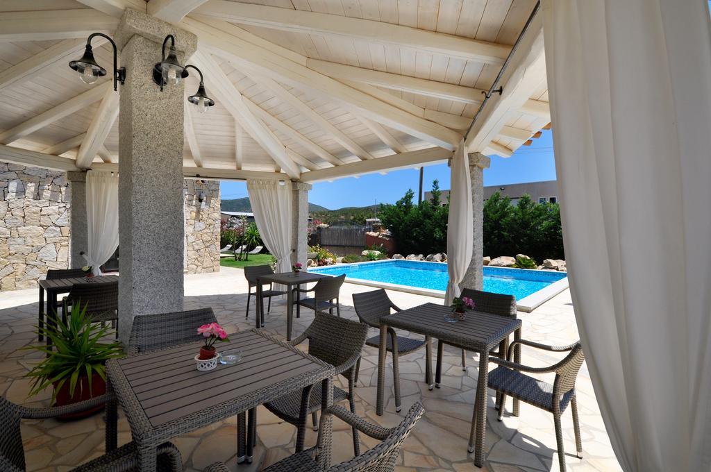 וילסימיוס B&B I Graniti Sardi מראה חיצוני תמונה