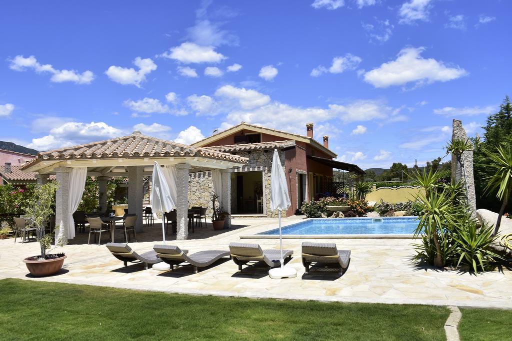 וילסימיוס B&B I Graniti Sardi מראה חיצוני תמונה