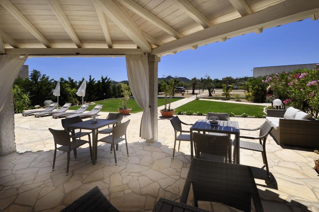 וילסימיוס B&B I Graniti Sardi מראה חיצוני תמונה