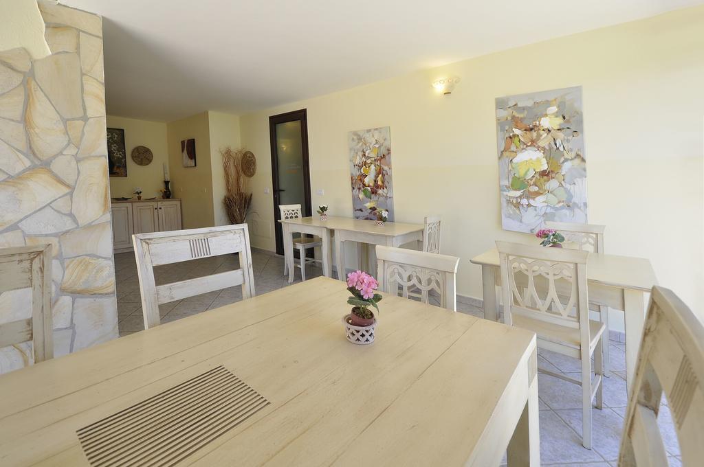 וילסימיוס B&B I Graniti Sardi מראה חיצוני תמונה