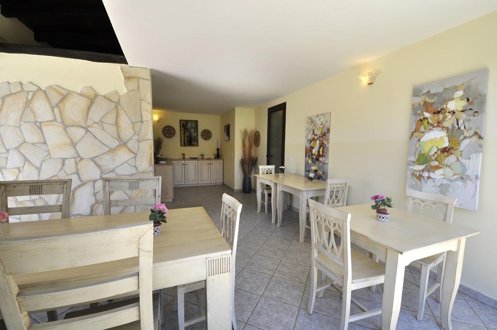 וילסימיוס B&B I Graniti Sardi מראה חיצוני תמונה