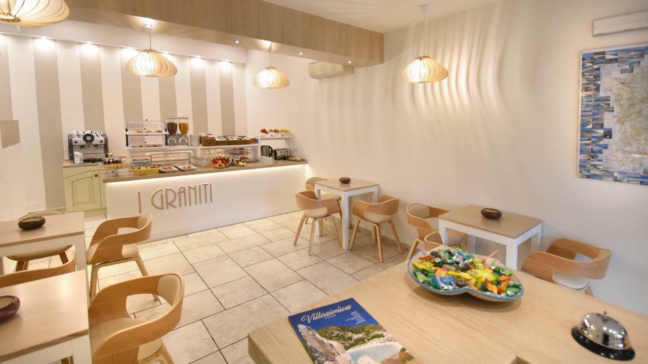 וילסימיוס B&B I Graniti Sardi מראה חיצוני תמונה